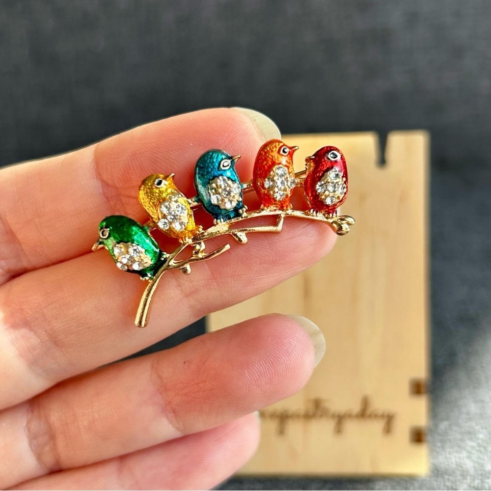 Colorful, Sparkly “Birds on a Branch” Fashion Rhinestone Brooch, Gold